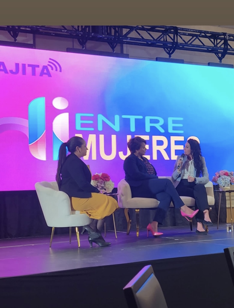 Entre Mujeres — TV Panel